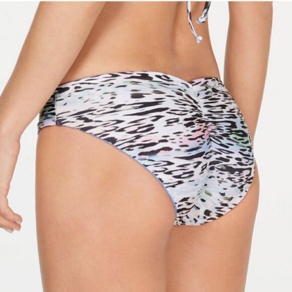 BECCA Reversible Hipster Bikini Bottom Leopard Print / Blue Ruching Size L NWT - Picture 1 of 14
